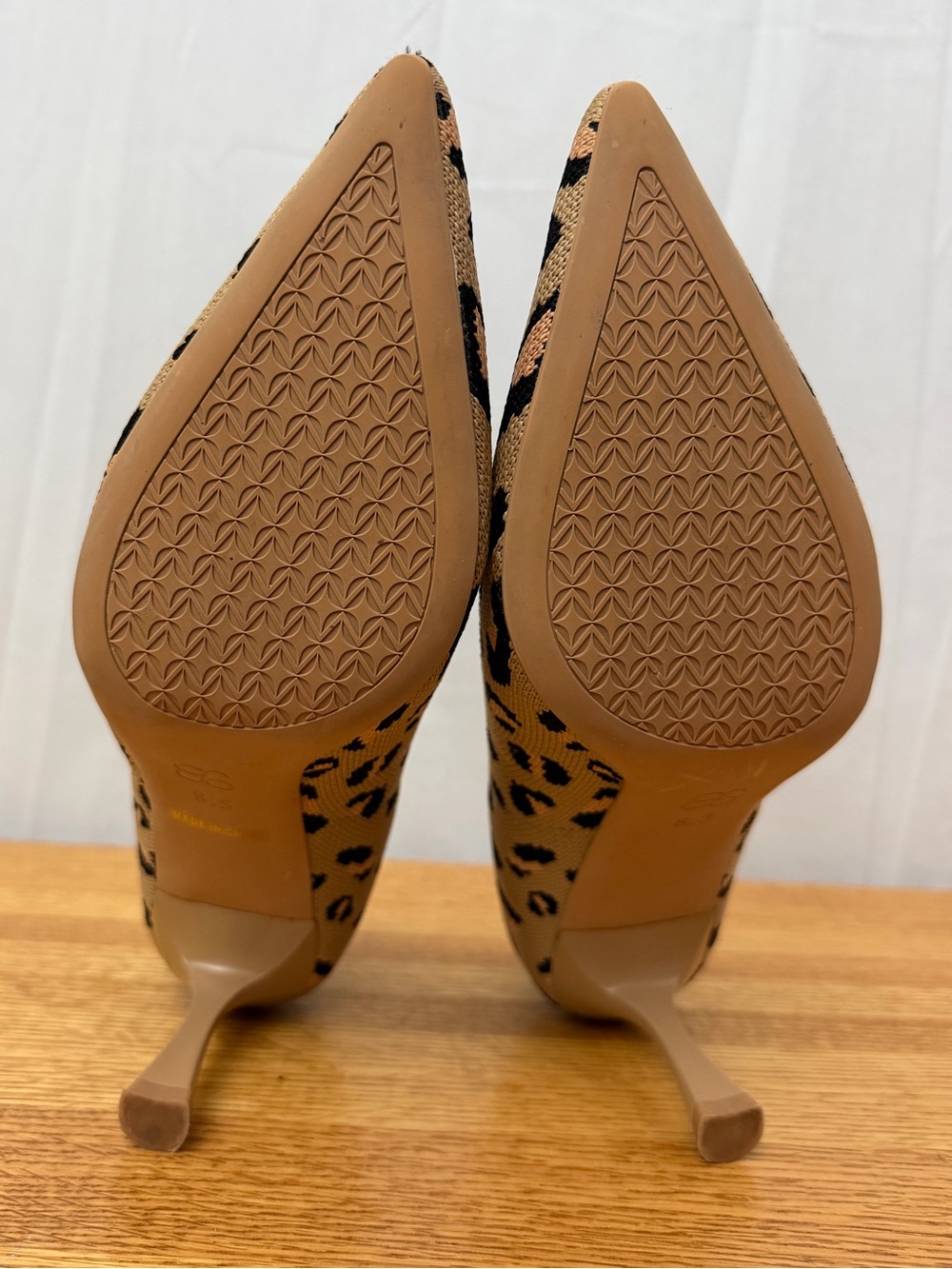 Cosy Island EternalPace Minimalist Animal Print Stiletto Heels Womens Size 8.5 - Picture 7 of 8